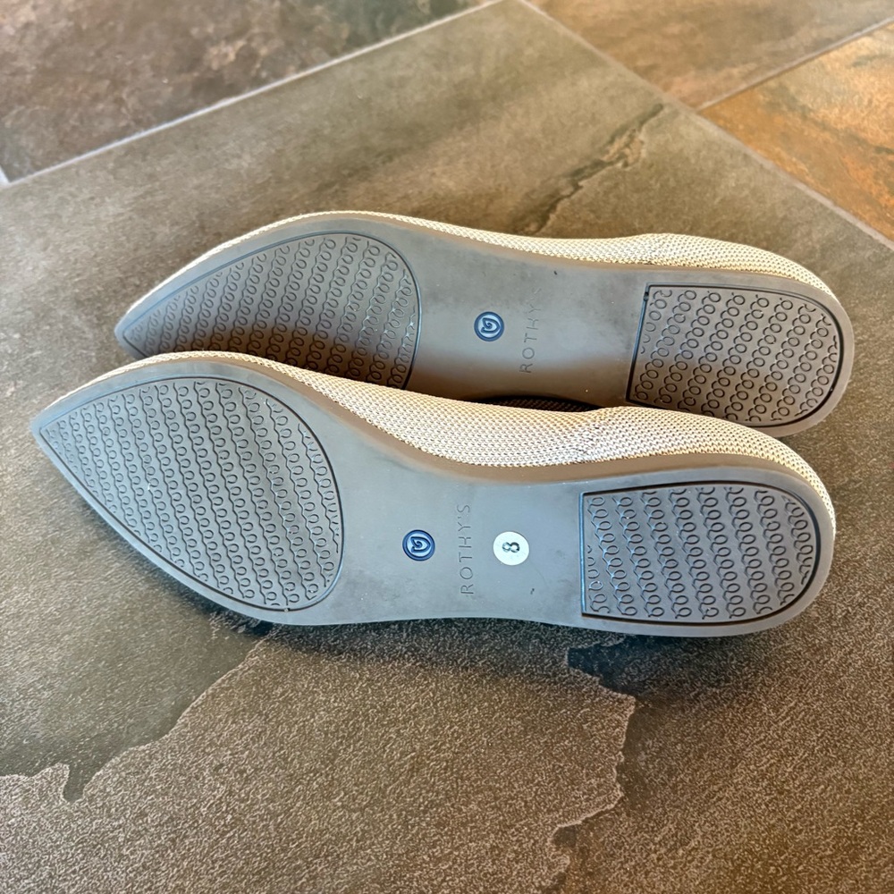 Rothy's Pointed Toe Flats in Light Beige with Blue Trim NWOT - Picture 8 of 8